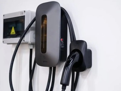 聚力高溫密封膠，用于充電樁生產，有效解決漏電問題